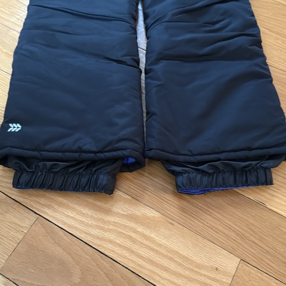 All in motion girls black bib snowpants size xsmall. - Picture 5 of 6